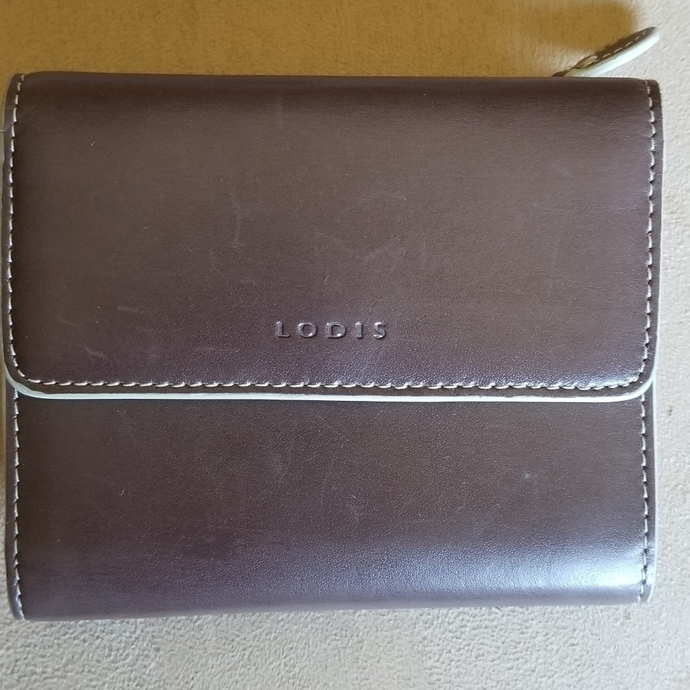 Wallet - Picture 2 of 6